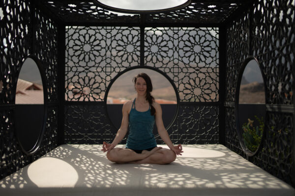 Meditatie houding Just breath and relax