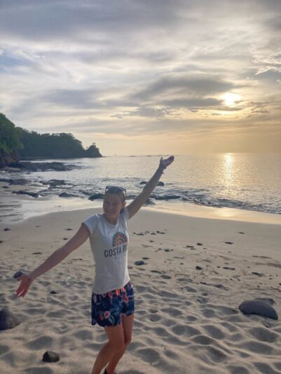 6D1F3AF2-50B4-4738-AC9F-8BA4D8E991A4