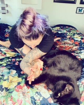 cowfacewitheaglearms